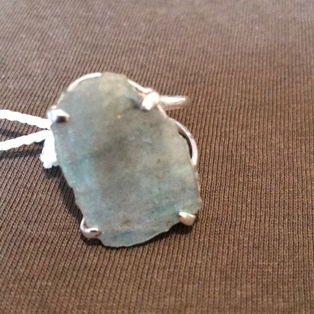 Ring - Picture 5 of 7